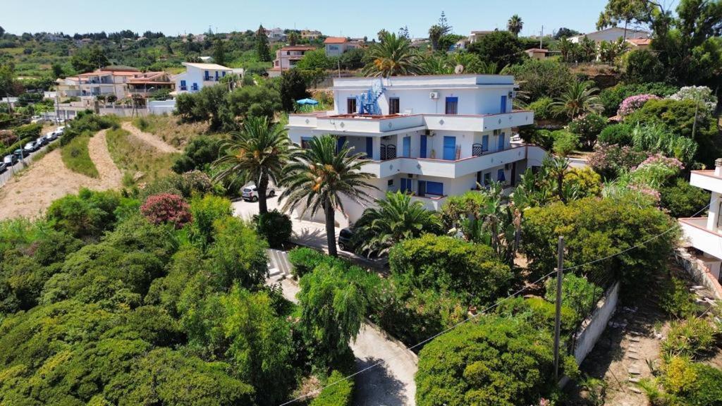 Le Palme Vacanze Trappeto  Exteriér fotografie