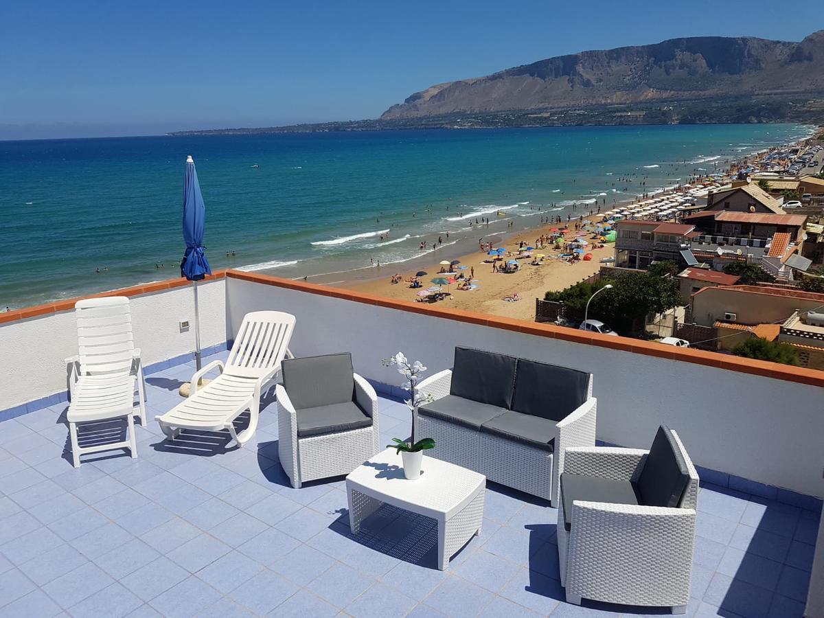 Le Palme Vacanze Trappeto  Exteriér fotografie